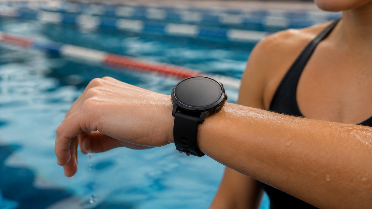 Best Waterproof Smartwatches for Swimming and Fitness