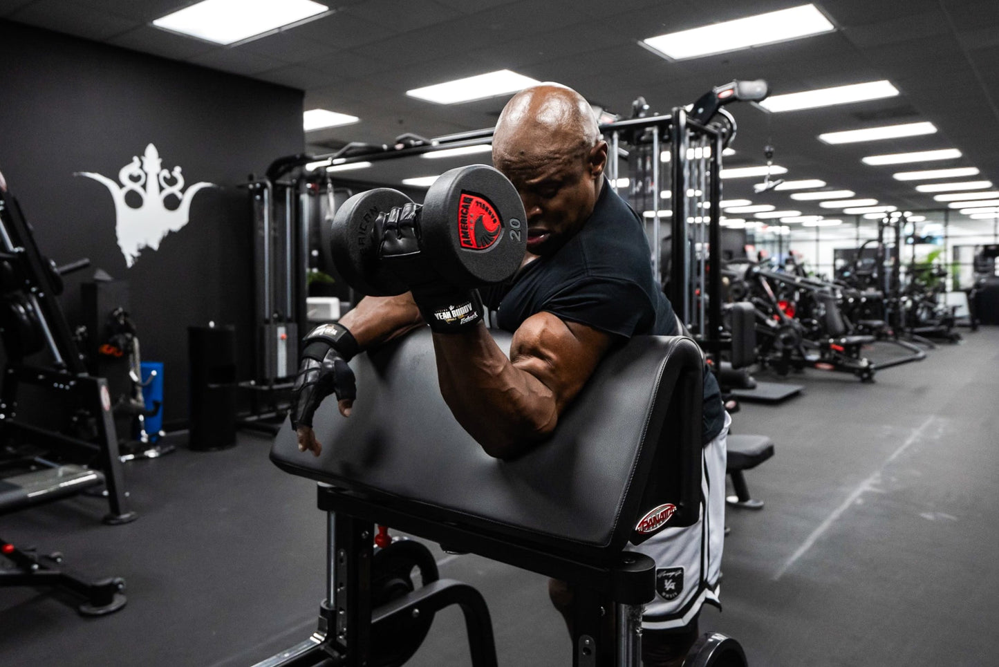 Model RCx8 Ronnie Coleman Yeah Buddy Signature Series Lifting Gloves