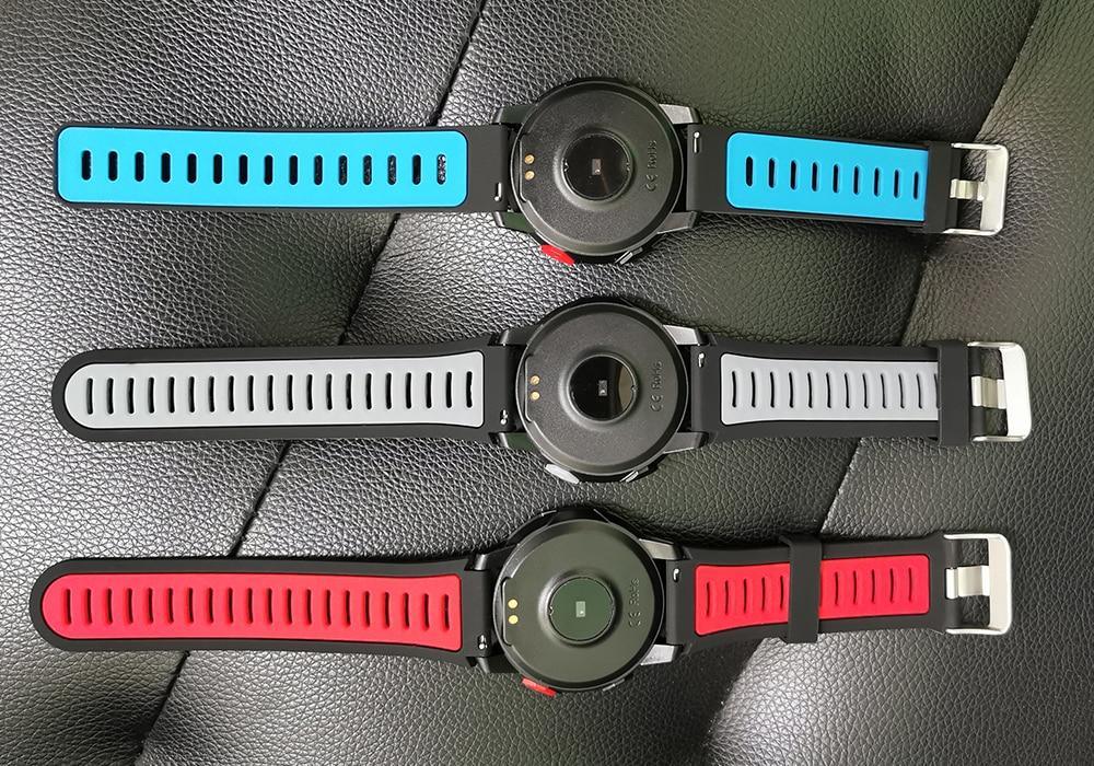 Professional IP68 Waterproof Bluetooth Smart Watch for Men and Women